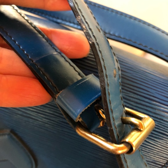 Authentic Louis Vuitton Cartouchiere - Picture 11 of 11